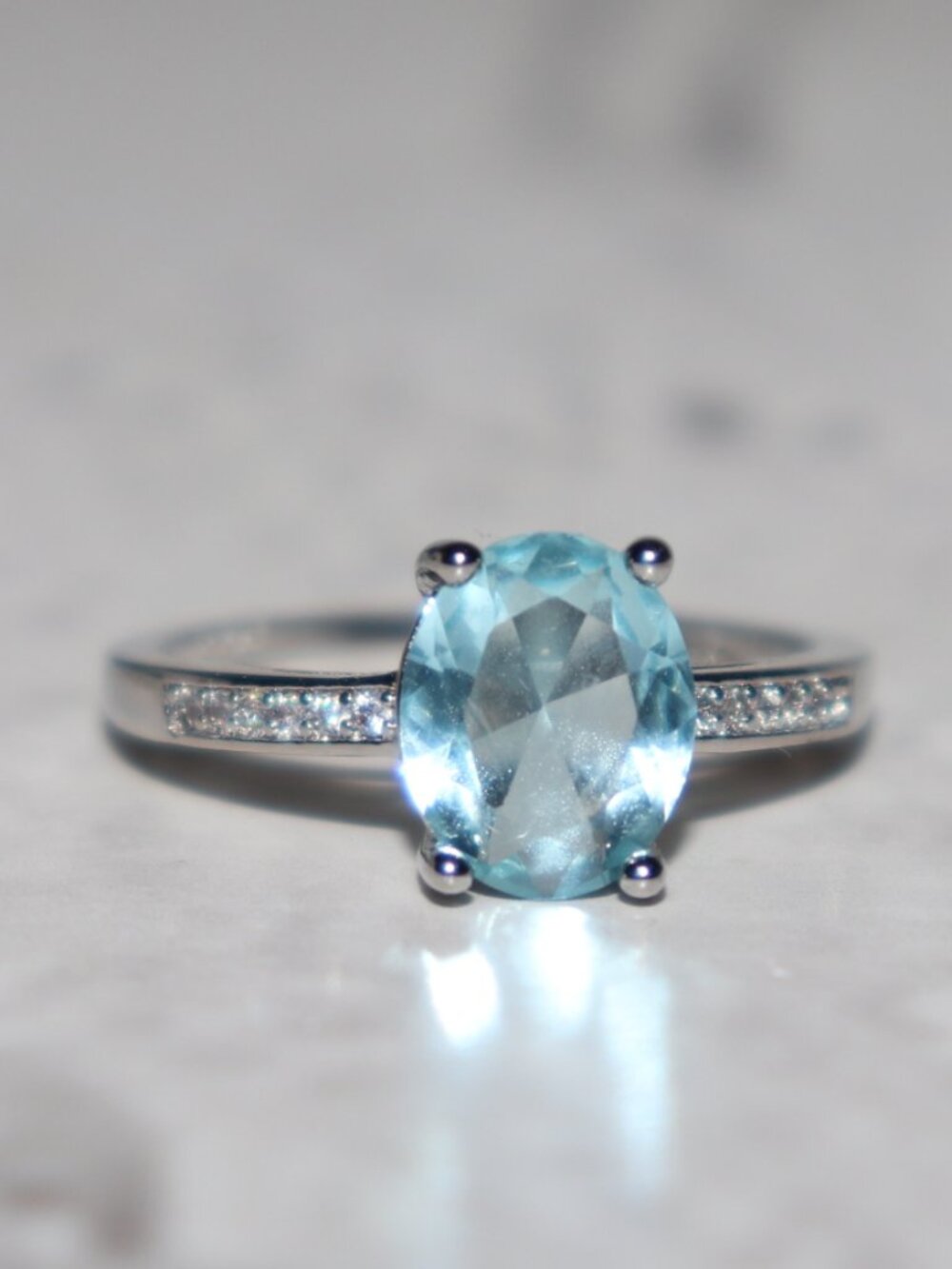 💙✨ Silver Light Blue Gemstone Ring · Size 9 Oval blue stone · Clear side accent